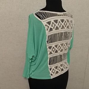 NWOT Tea n Rose Teal Top
